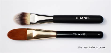 chanel foundation brush reviews|best Chanel makeup foundation.